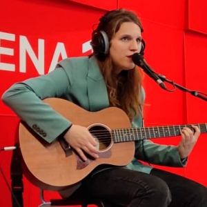 Imagem de Luísa Sobral visita a manhã da Antena 1