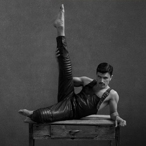 Imagem de Rodrigo Cuevas e Bandua no Misty Fest 2023