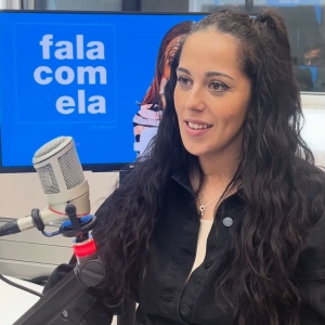 Imagem de Sara Correia leva o seu fado ao “Fala com Ela”