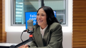 Imagem de “Fala com Ela”: Carminho conversa com Inês Maria Meneses