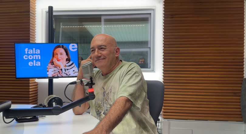 Imagem de José Raposo à conversa com Inês Maria Meneses