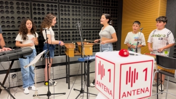 Dia da Criança: o bairro do Cerco veio à Antena 1