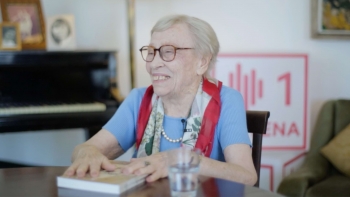 Maria Clementina conversa com José Raposo e Noémia Gonçalves