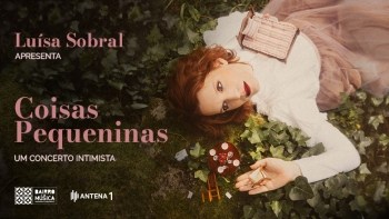 Imagem de Luísa Sobral: “Coisas Pequeninas”