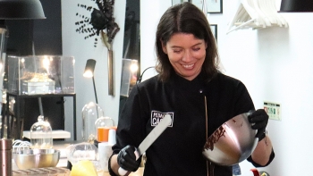 Imagem de “Mesa para Dois” com Raquel Lima: de engenheira florestal a chocolateira