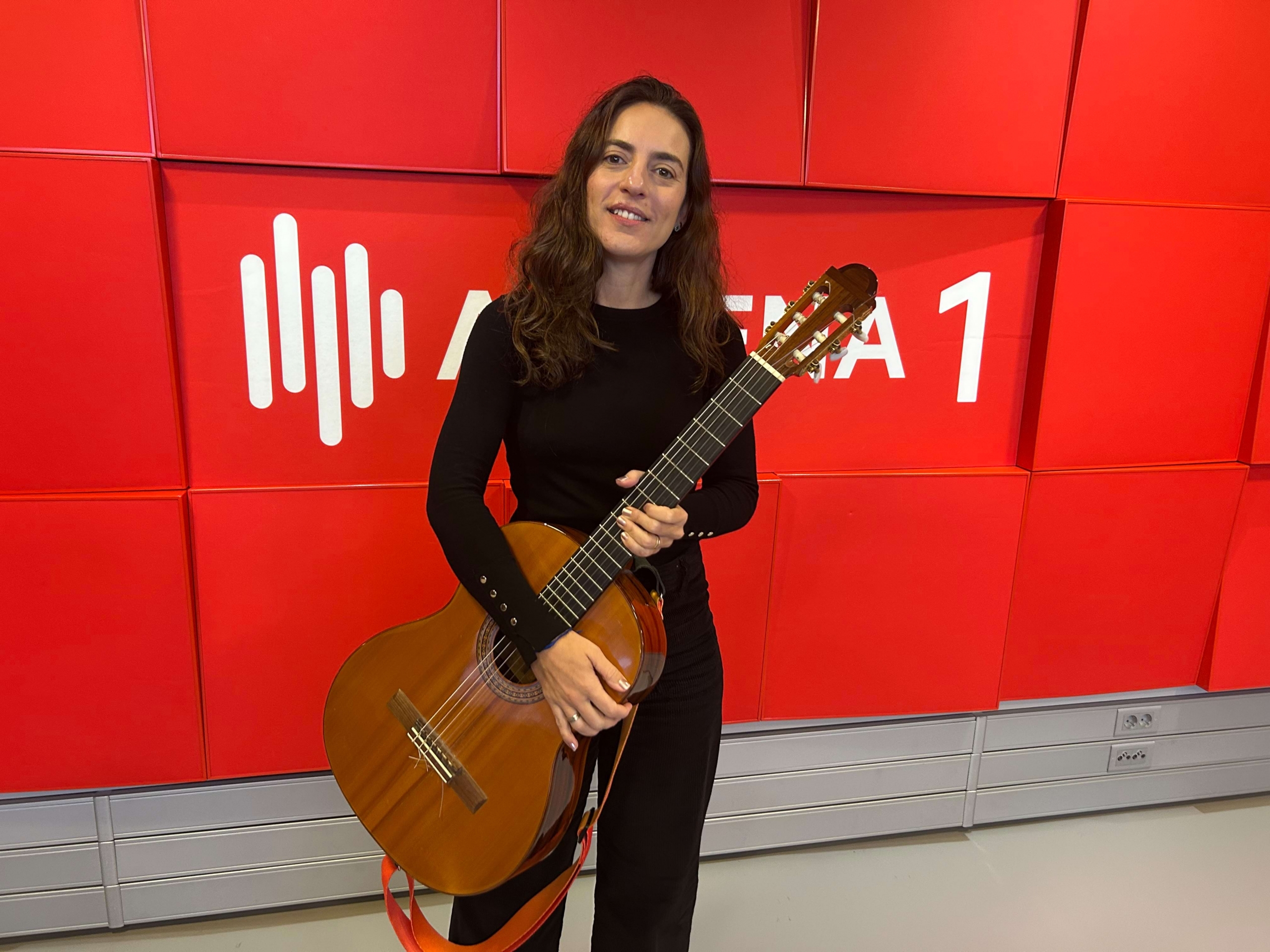 Anna Setton, do Brasil para os palcos europeus | RTP Antena 1