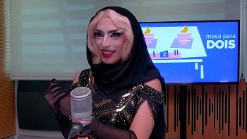Imagem de A drag queen Sincera Mente: à conversa com a “inimiga nacional da vergonha”