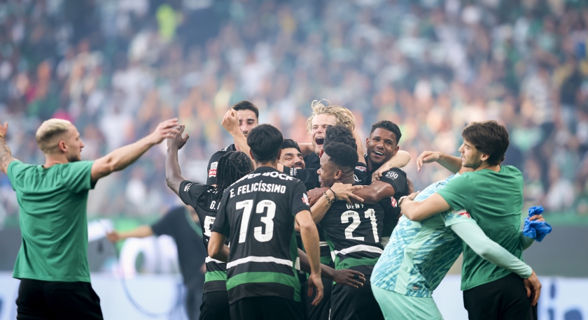 Imagem de 71 anos depois, Sporting sagra-se bicampeão nacional