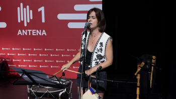 Imagem de A Cantadeira: “Sunday Bloody Sunday” (ao vivo no Capitólio)