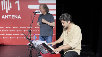 Imagem de António Manuel Ribeiro: “Imagine” (ao vivo no Capitólio)