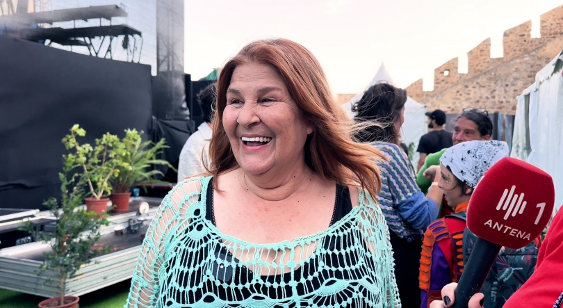 Imagem de Lena d’Água, “de coração cheiinho”, no FMM Sines