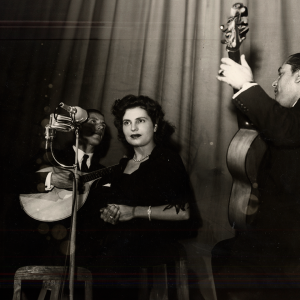 Imagem de A rádio nos anos 50: Da década de ouro à preparação para a chegada da televisão