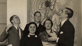 Imagem de Os 90 anos da rádio pública, década a década
