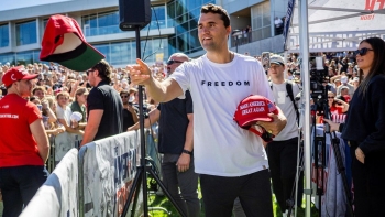 Imagem de Dias de Raiva nas redes: Charlie Kirk, atentados na era das redes, e o Nepal em chamas