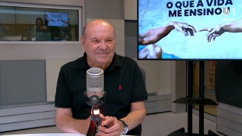 Imagem de Mafalda Anjos entrevista António Simões