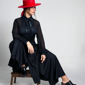 Imagem de Raquel Tavares: “Deles por Mim (E à Antiga)”