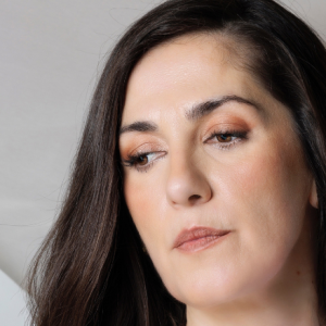 Imagem de “Há Fado no Cais” com Ana Sofia Varela