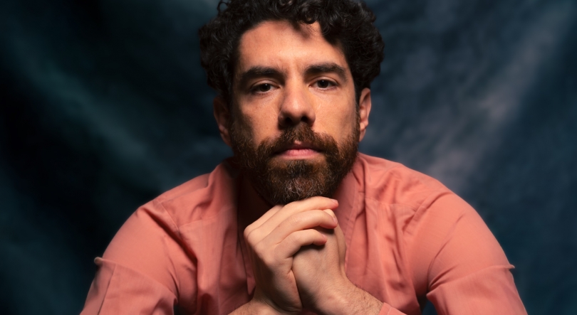 Imagem de Luca Argel: “O Homem Triste”