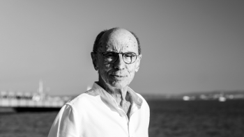 Imagem de Aldina Duarte entrevista Manuel Alberto Valente