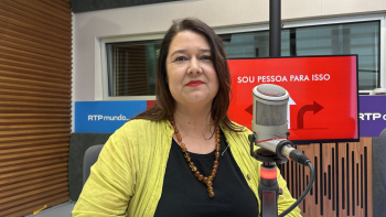 Imagem de Teresa Dias Mendes entrevista Raquel Freire