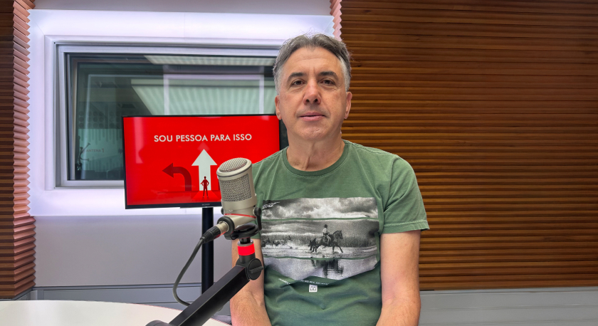 Imagem de Teresa Dias Mendes entrevista Tadeu Vilani