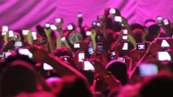 Imagem de “Terra Média”: o ‘feed’ não é real e a ‘febre do Ponto Azul’