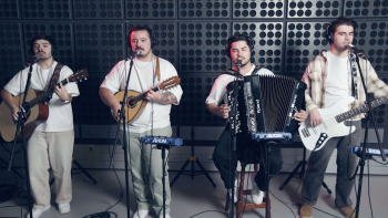Imagem de Vizinhos: “Casar é pra Esquecer” (Ao Vivo)