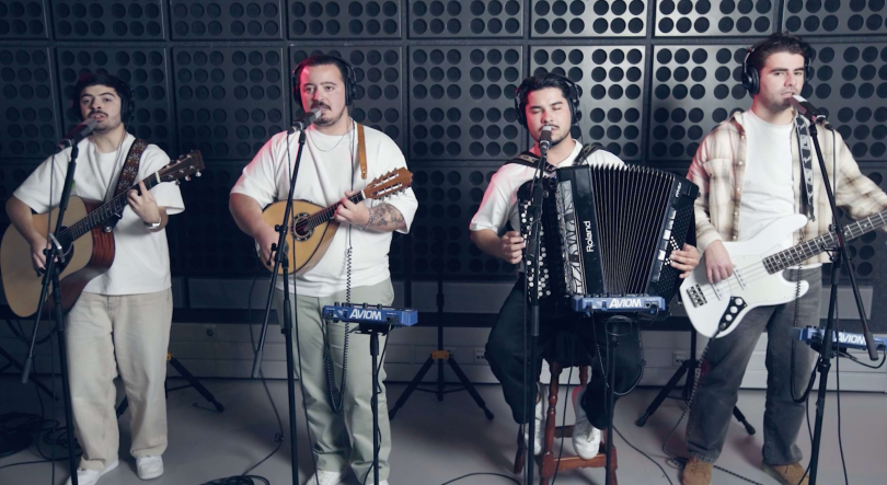 Imagem de Vizinhos: “Casar é pra Esquecer” (Ao Vivo)