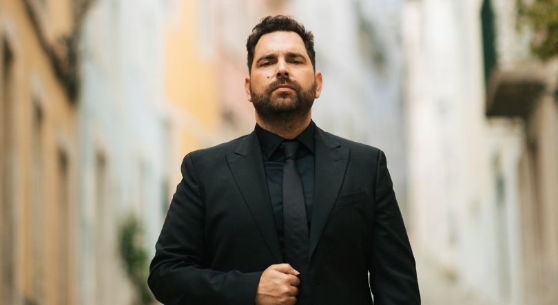 Imagem de “Marco Rodrigues Canta Carlos do Carmo”