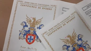 Imagem de Certificados do Tesouro ou Certificados de Aforro: como escolher onde aplicar a poupança?