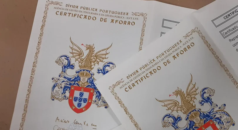Imagem de Certificados do Tesouro ou Certificados de Aforro: como escolher onde aplicar a poupança?