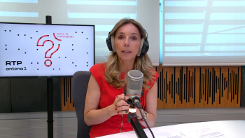 Imagem de Mónica Ferro: o que devemos uns aos outros?