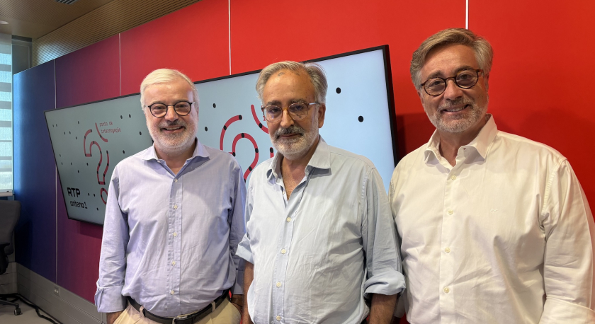 Imagem de António Araújo: pode a democracia sobreviver à perda de confiança?