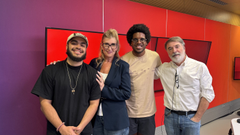 Imagem de Entrevista com Gilsons: o grupo que reinventa a herança musical de Gilberto Gil